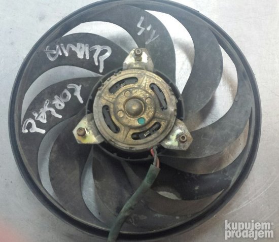 Opel Corsa C ventilator hladnjaka klime